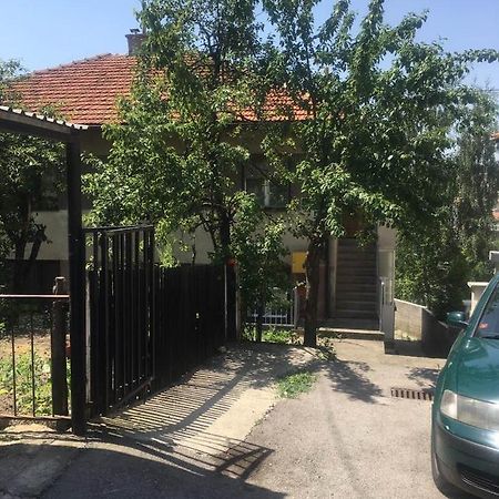 Apartmans Adi Сараево Екстериор снимка